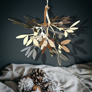 Christmas Decorations - Mistletoe - Three pieces in gold, silver, cream - metal